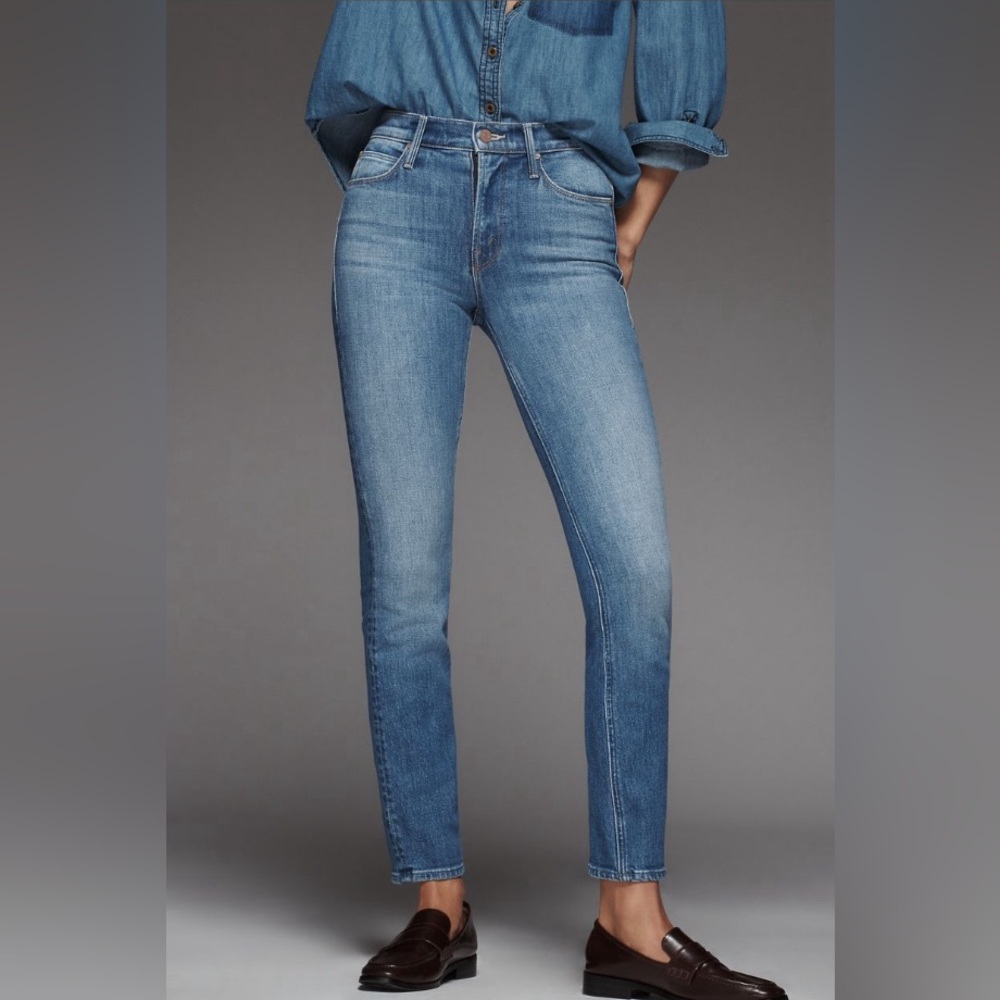 Mother The Dazzler Mid-Rise Straight Leg Jeans (runs small)